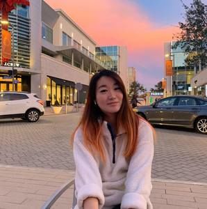 Meet your Posher, Christine